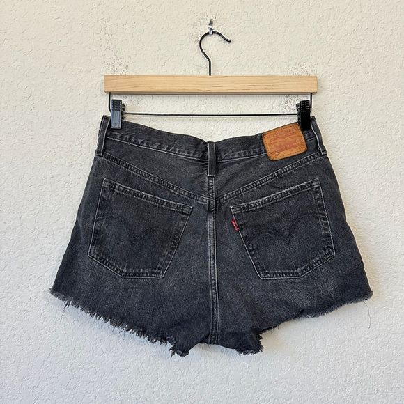 LEVI'S 501 High-Rise Cut-Off Raw Hem Jean Shorts in Washed Black - Picture 5 of 11